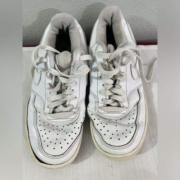 Nike sneakers size 8‎ - Picture 1 of 6